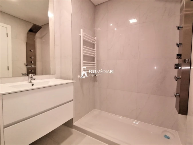 Apartamento T4 para Venda em Buarcos