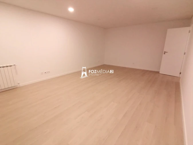 Apartamento T4 para Venda em Buarcos Foto 18