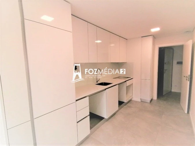 Apartamento T4 para Venda em Buarcos Foto 6