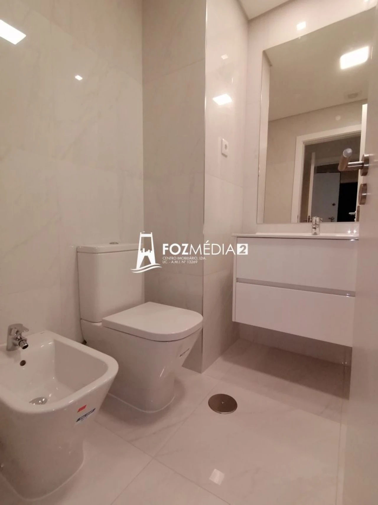 Apartamento T4 para Venda em Buarcos Foto 16