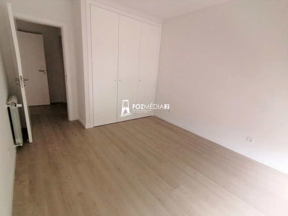 Apartamento T4 para Venda em Buarcos Foto 20
