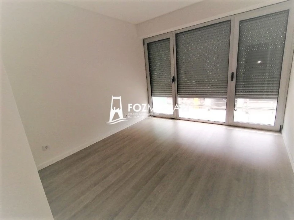 Apartamento T4 para Venda em Buarcos Foto 23