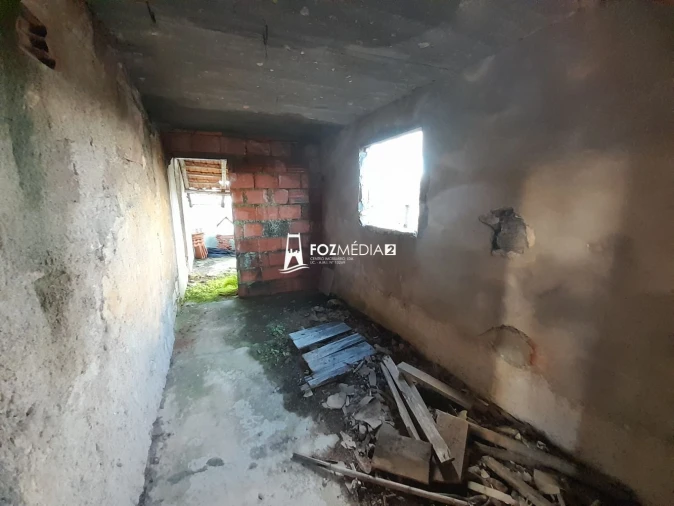 Moradia T2 para Venda em Soure Foto 23