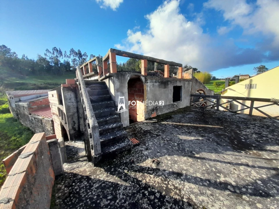 Moradia T2 para Venda em Soure Foto 2