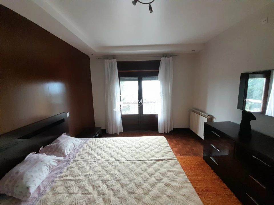 Moradia T4 para Venda em Buarcos Foto 26