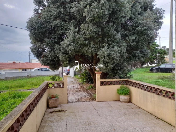 Moradia T4 para Venda em Buarcos Foto 7