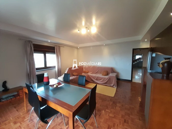 Moradia T4 para Venda em Buarcos Foto 23