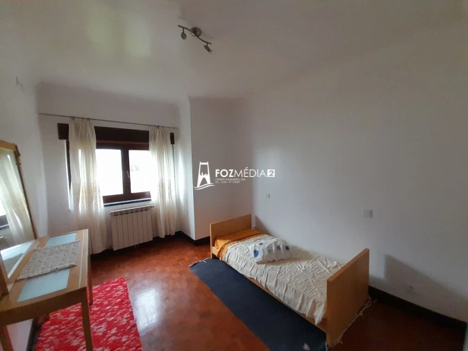 Moradia T4 para Venda em Buarcos Foto 19