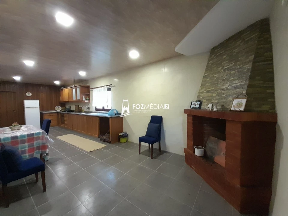 Moradia T4 para Venda em Buarcos Foto 38