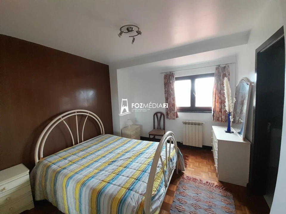 Moradia T4 para Venda em Buarcos Foto 10