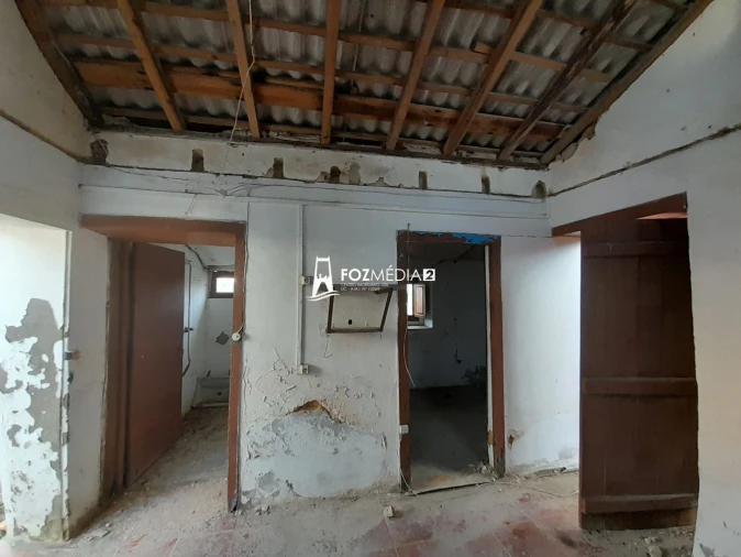 Moradia T2 para Venda em Paião Foto 28