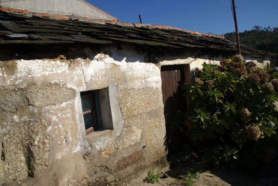 Moradia T2 para Venda em Penafiel Foto 6