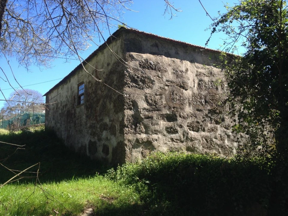 Moradia T2 para Venda em Monte Córdova Foto 6