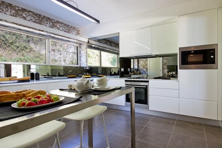 Apartamento T5 para Venda em Lordelo do Ouro e Massarelos Foto 5