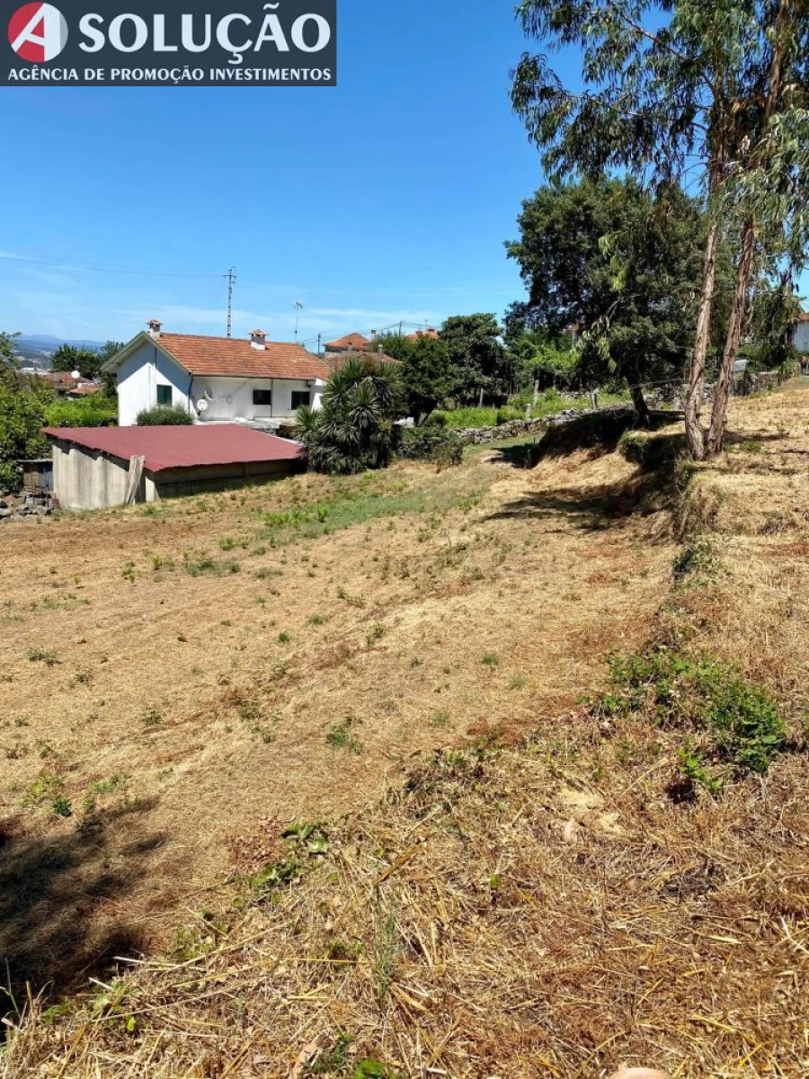 Terreno para Venda em Santo Tirso, Couto (Santa Cristina e São Miguel) e Burgães Foto 2