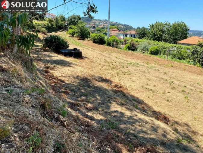 Terreno para Venda em Santo Tirso, Couto (Santa Cristina e São Miguel) e Burgães Foto 3