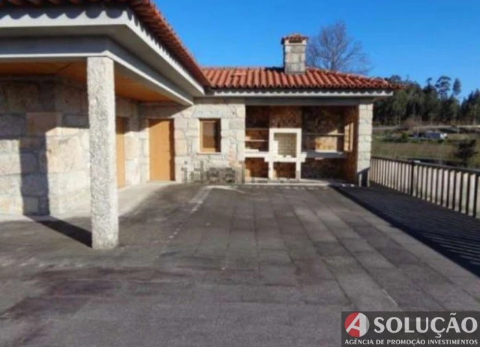 Moradia T4 para Venda em Campos e Louredo Foto 20