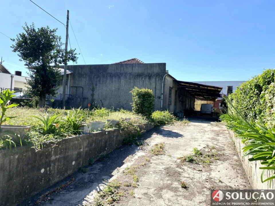 Moradia T3 para Venda em São Tomé de Negrelos Foto 3