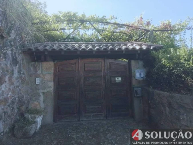 Moradia T3 para Venda em Roriz Foto 2