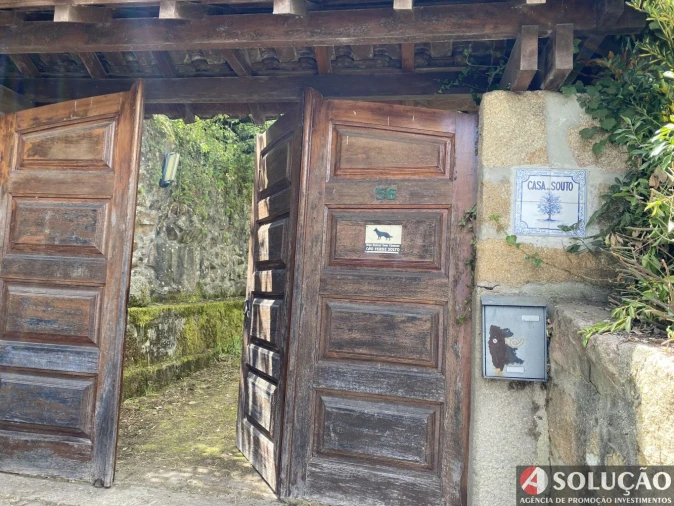 Moradia T3 para Venda em Roriz Foto 1