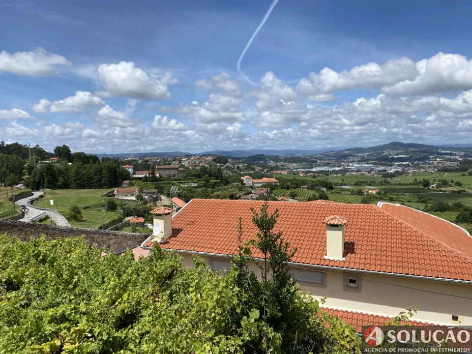 Moradia T3 para Venda em Roriz Foto 17