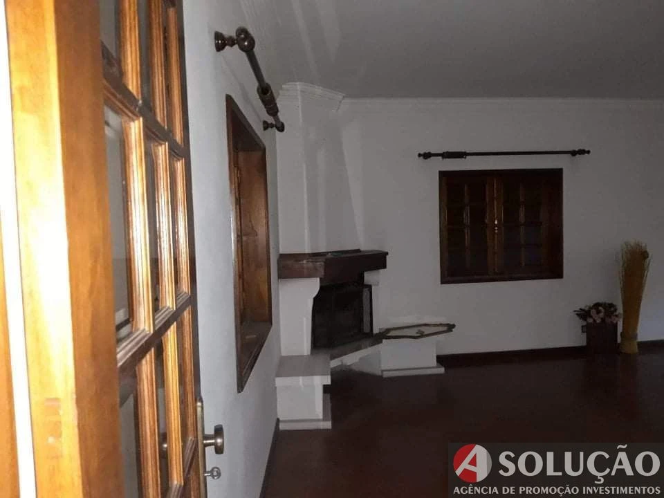 Moradia T3 para Venda em Roriz Foto 6