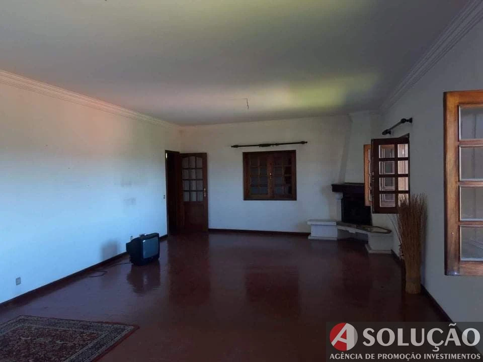 Moradia T3 para Venda em Roriz Foto 5