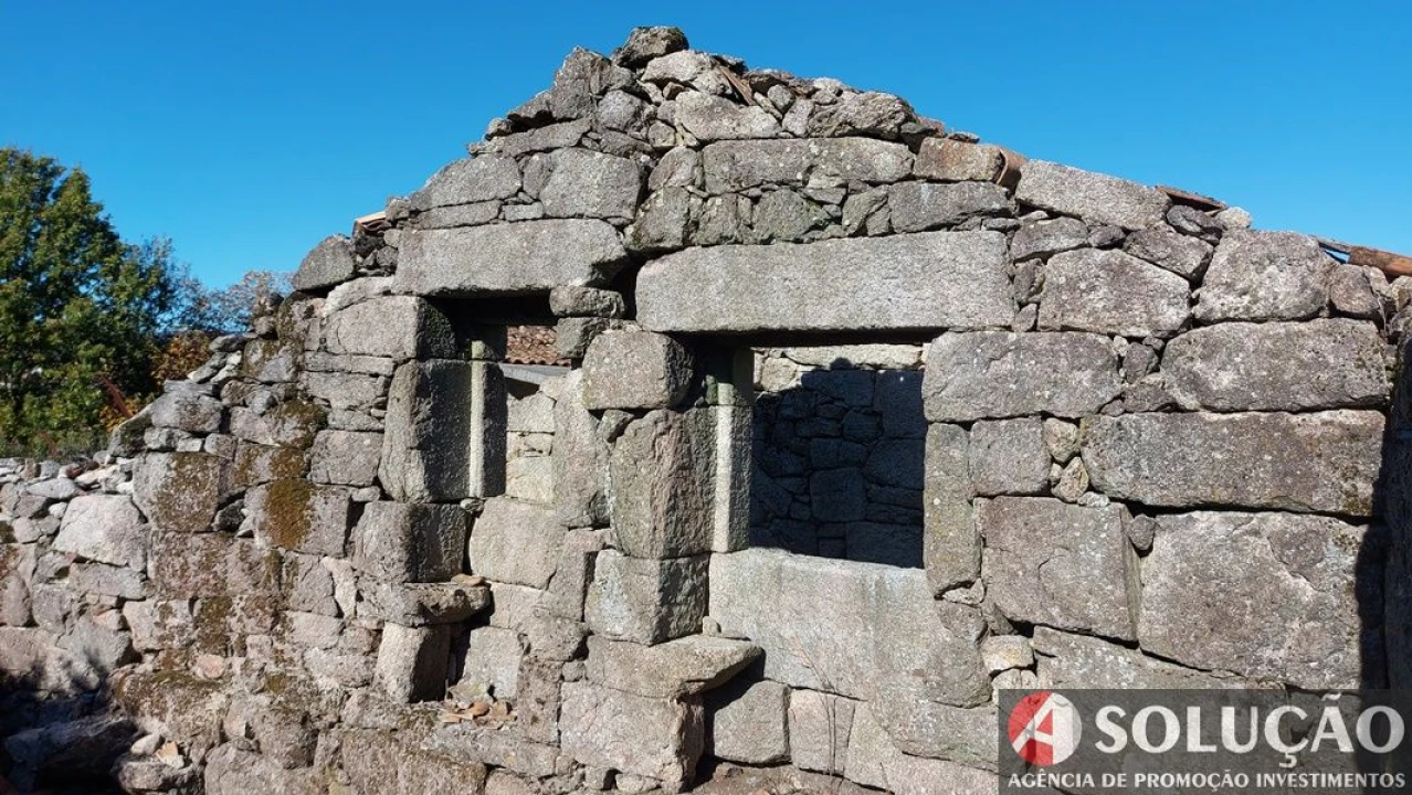 Moradia T10 para Venda em Vieira do Minho Foto 3