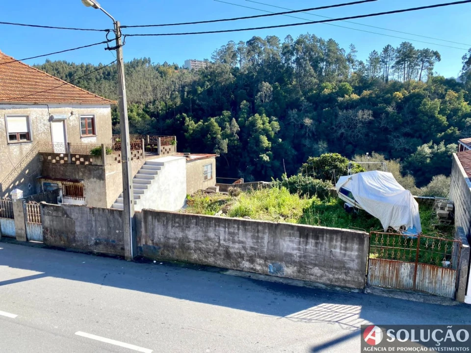 Moradia T1 para Venda em Melres e Medas Foto 2