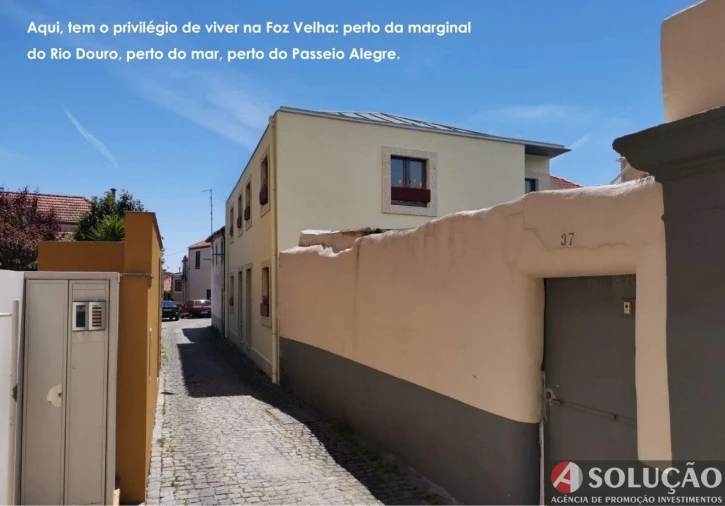 Moradia T3 para Venda em Lordelo do Ouro e Massarelos Foto 1