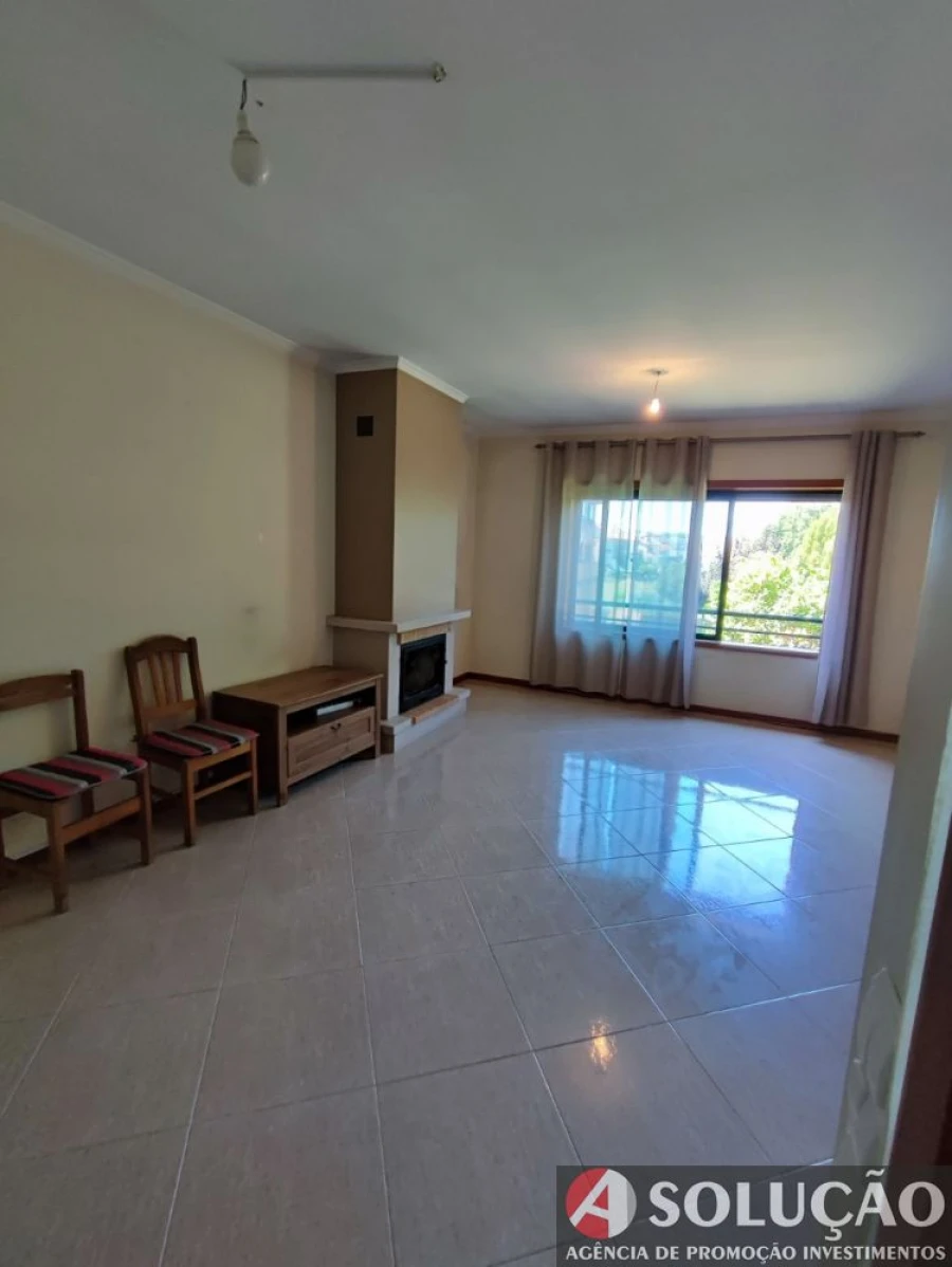 Apartamento T1 para Venda em Vilar de Andorinho Foto 8