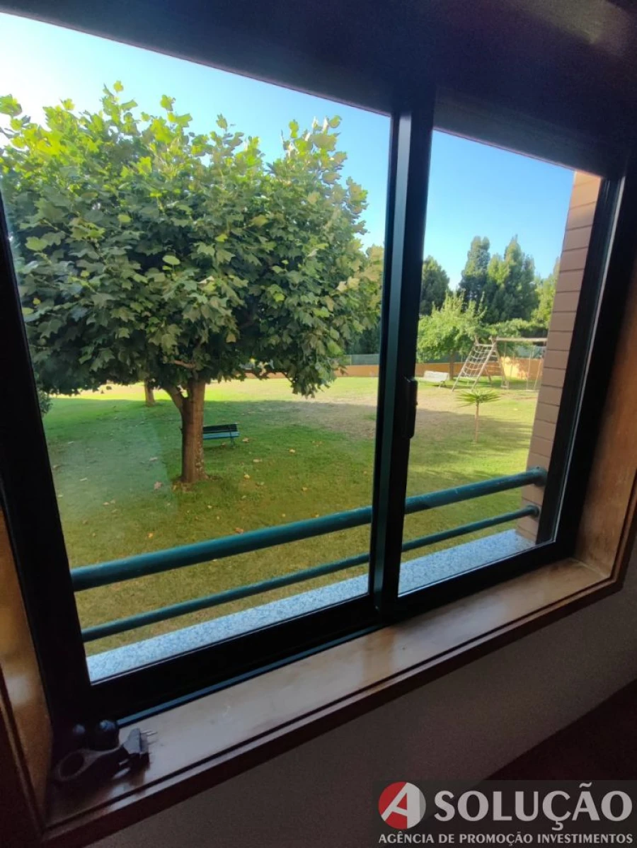 Apartamento T1 para Venda em Vilar de Andorinho Foto 10