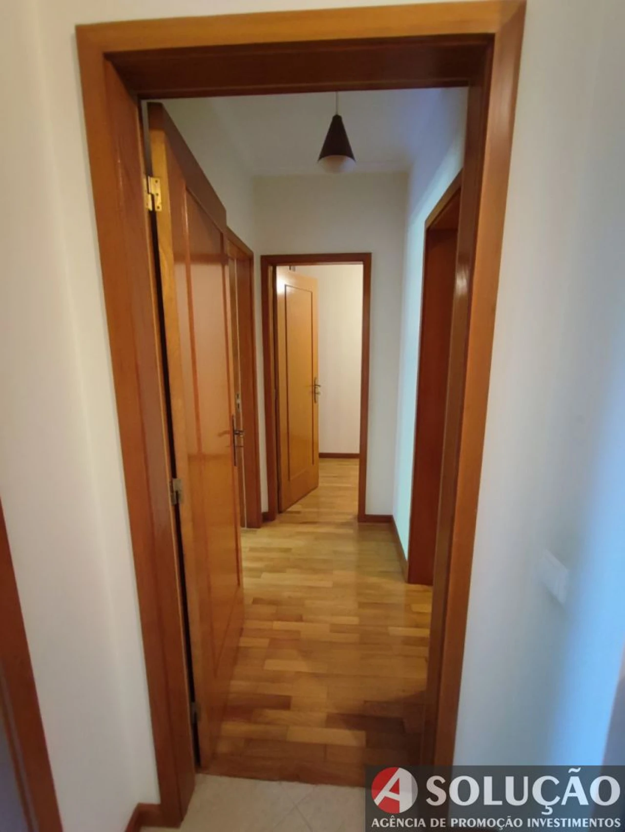 Apartamento T1 para Venda em Vilar de Andorinho Foto 5