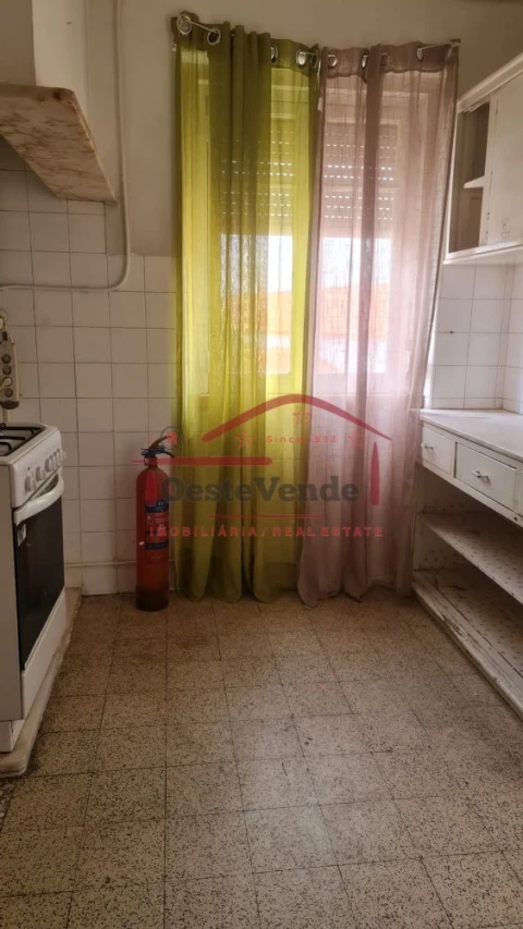 Apartamento T3 para Venda em Nossa Senhora do Pópulo, Coto e São Gregório