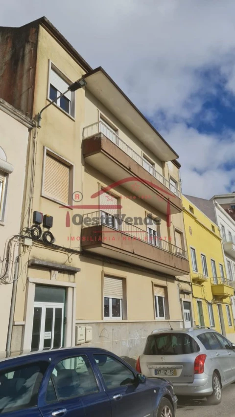 Apartamento T3 para Venda em Nossa Senhora do Pópulo, Coto e São Gregório