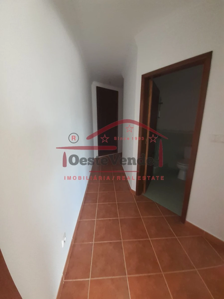 Apartamento T2 para Venda em Cadaval e Pêro Moniz Foto 20