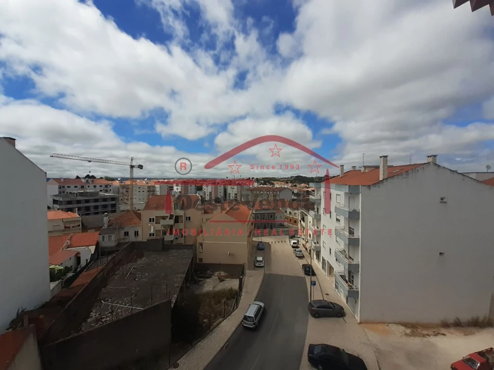 Apartamento T2 para Venda em Cadaval e Pêro Moniz Foto 30