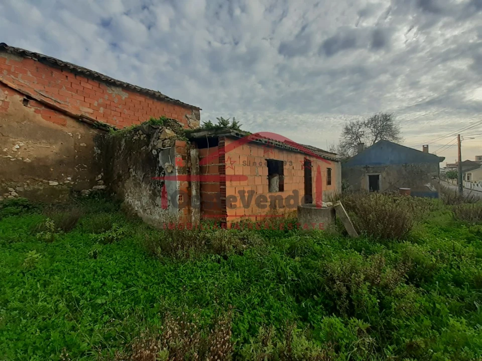 Moradia T2 para Venda em Roliça Foto 21
