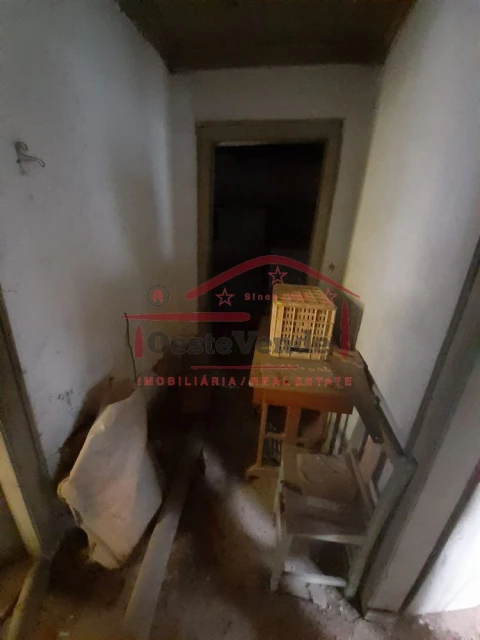 Moradia T2 para Venda em Peral