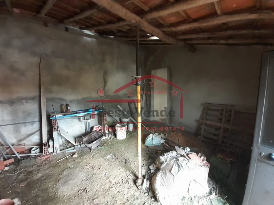 Moradia T2 para Venda em Peral Foto 9