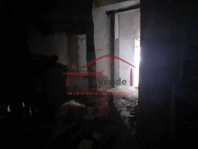 Moradia T2 para Venda em Peral Foto 17