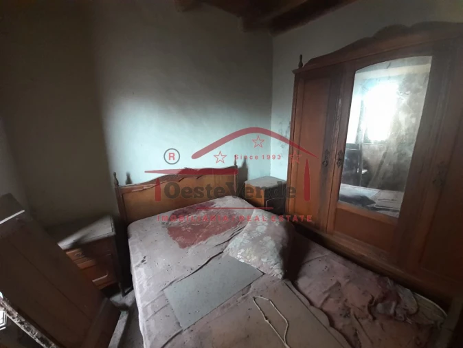 Moradia T2 para Venda em Peral Foto 4