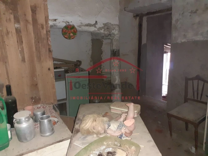 Moradia T2 para Venda em Peral Foto 12