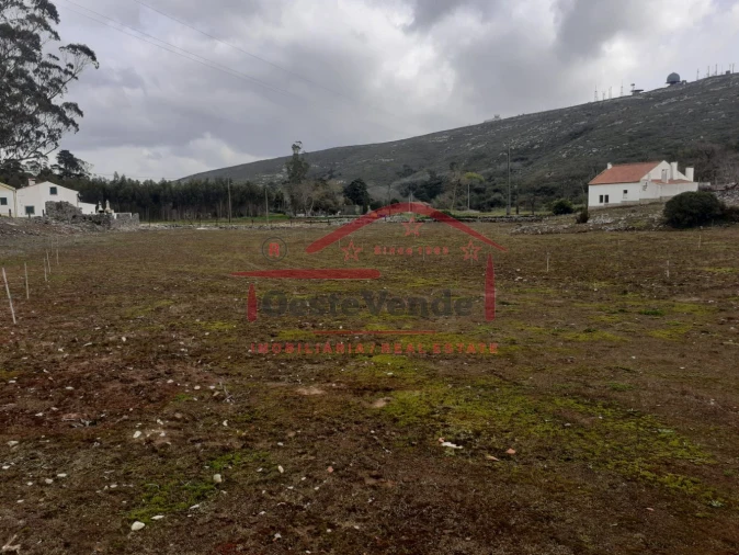 Terreno para Venda em Peral Foto 2