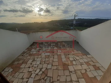 Moradia T5 para Venda em Peral