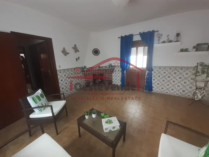 Moradia T5 para Venda em Peral Foto 47