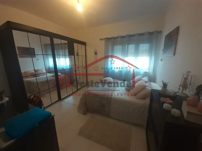 Moradia T5 para Venda em Peral Foto 25