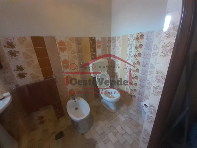 Moradia T5 para Venda em Peral Foto 56