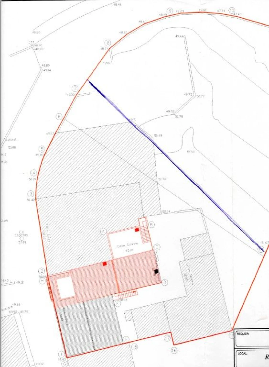Moradia T5 para Venda em Peral Foto 59