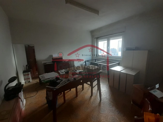 Moradia T5 para Venda em Peral Foto 54